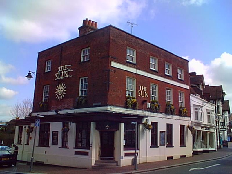 Sun - Godalming. (Pub). Published on 03-11-2012