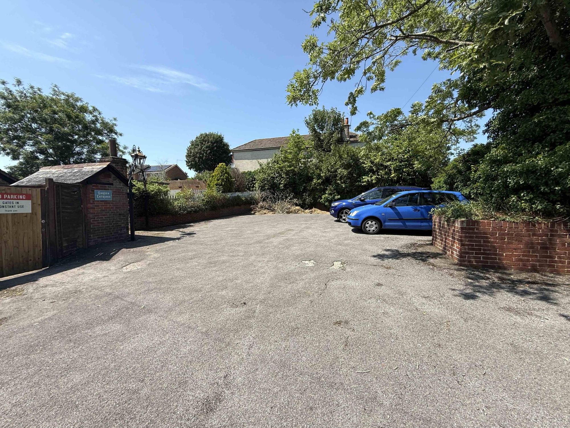 car park. (External). Published on 19-06-2026