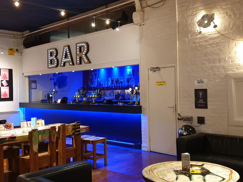 (Pub, Bar). Published on 06-03-2020 