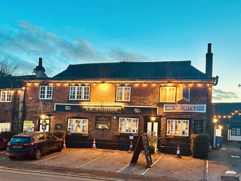 Pub at night. (Pub, External). Published on 20-02-2026 