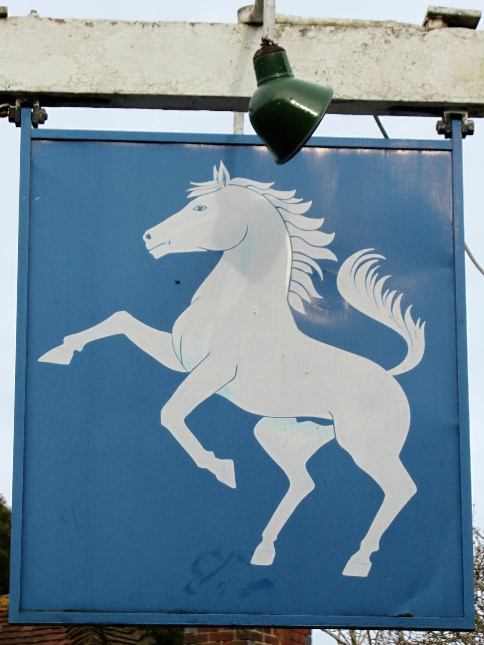 White Horse, Hascombe. (Pub, External). Published on 08-04-2014