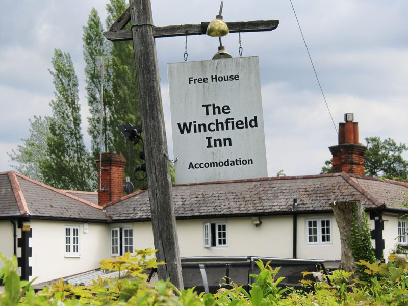 (Pub, Sign). Published on 12-07-2019 