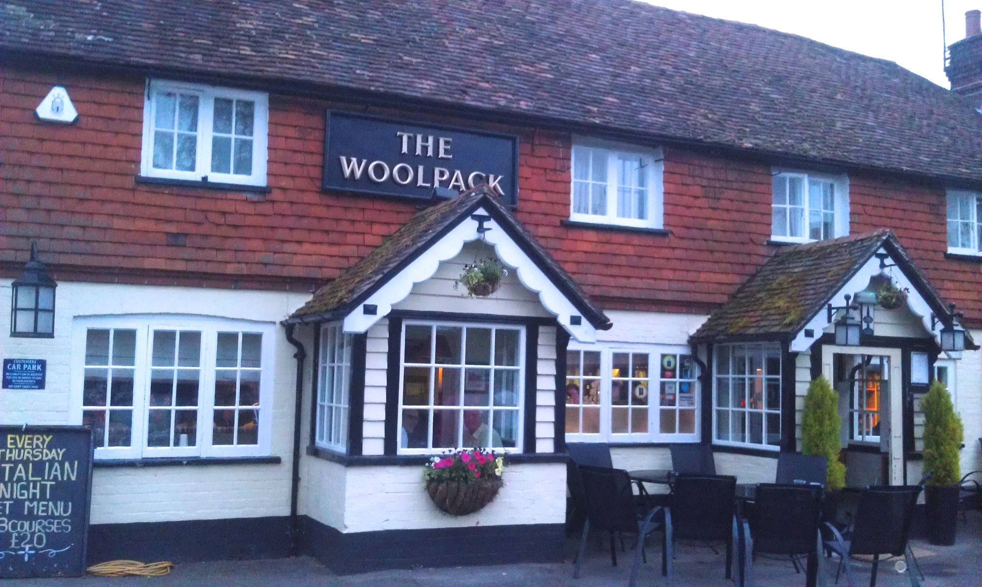 Woolpack Inn, Elstead. (Pub, External). Published on 08-08-2014