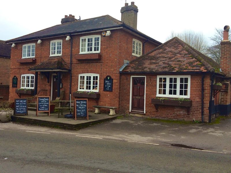 Bricklayers Arms, Shamley Green. (Pub, External). Published on 01-10-2013 