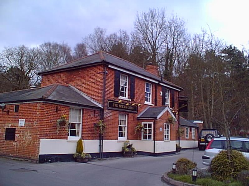 Brickmakers Arms - Windlesham. (Pub). Published on 03-11-2012