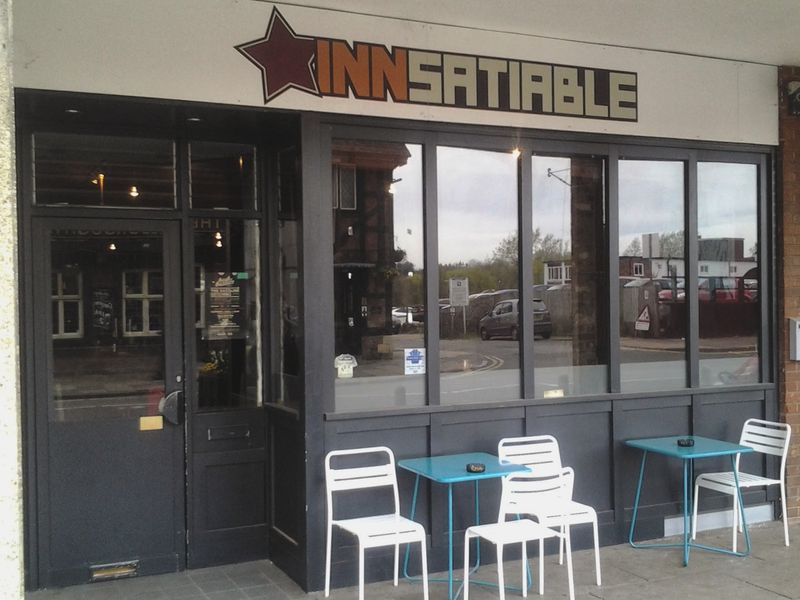 Innsatiable, Farnham. (Pub, External). Published on 08-04-2014 