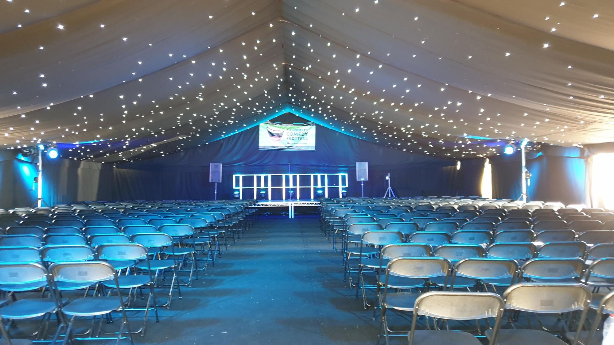 Comedy festival tent 2023. (Festival). Published on 12-01-2024