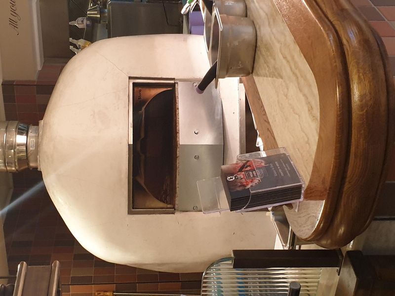 (Restaurant). Published on 06-03-2020 