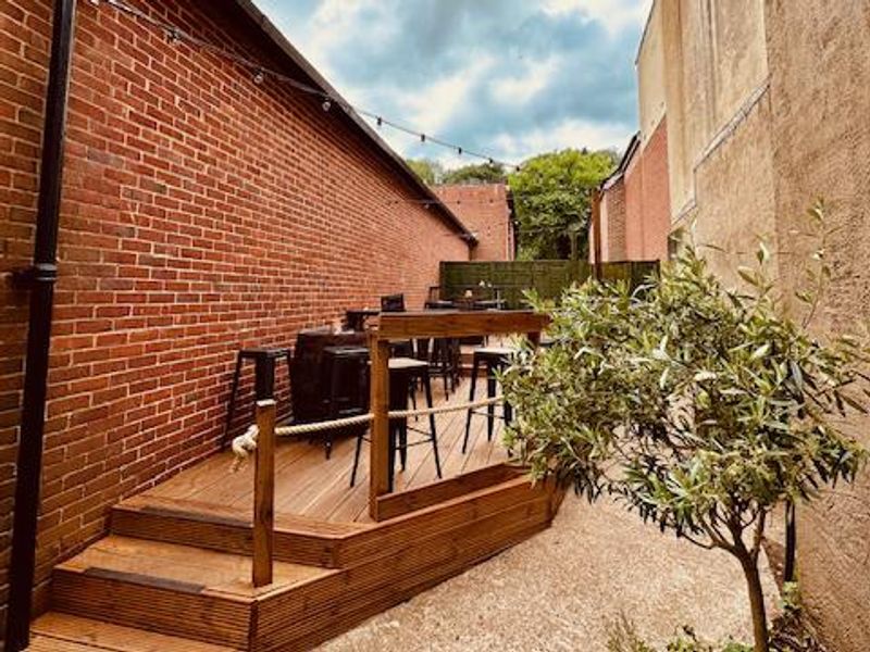 (Pub, External, Garden). Published on 03-06-2024