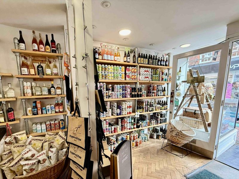 Cans and bottles. Published on 17-02-2026 