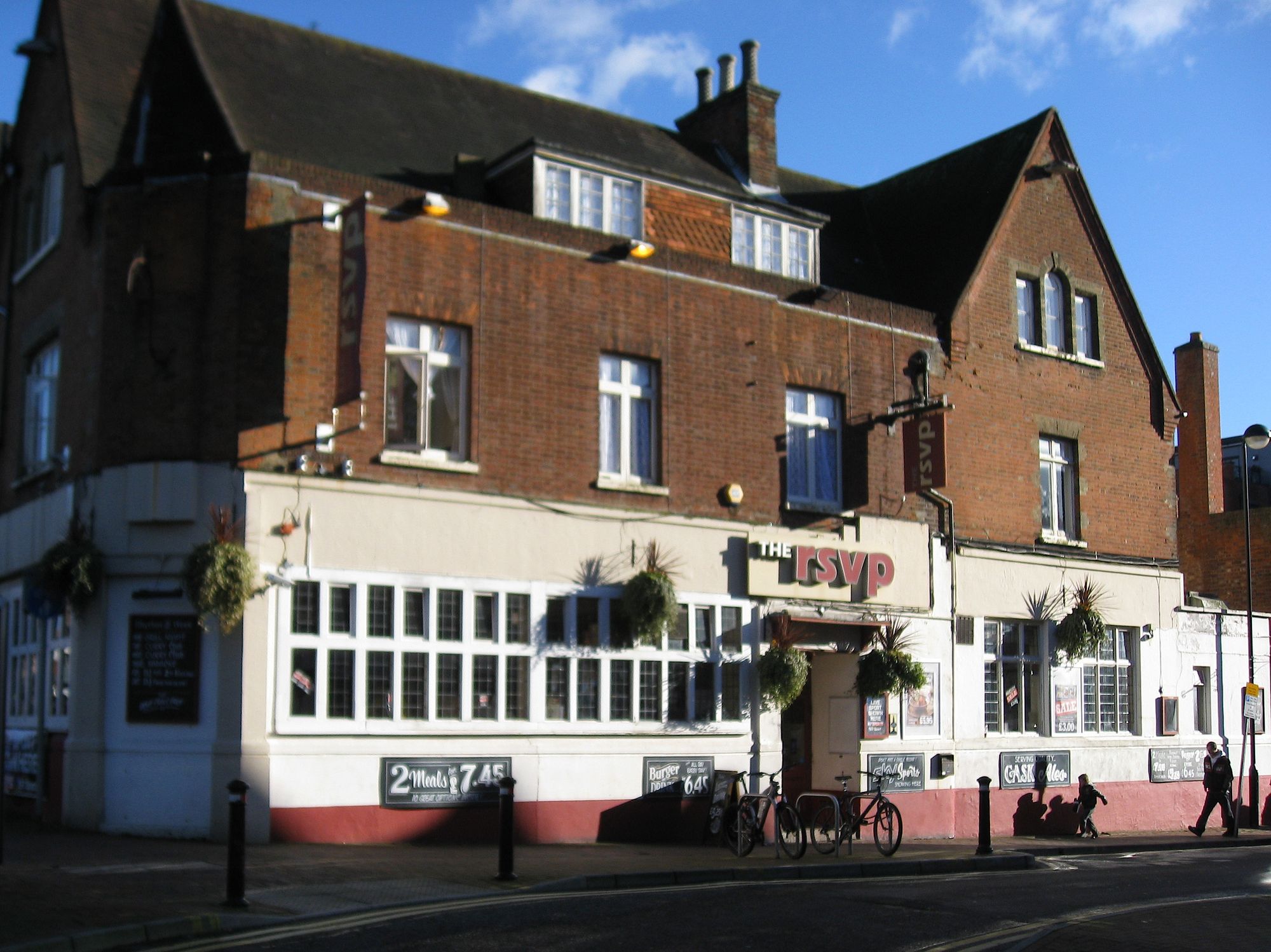 RSVP, Camberley. (Pub, External). Published on 14-01-2014