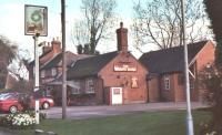 Roundbush at Aldenham. (Pub, External). Published on 01-01-1970