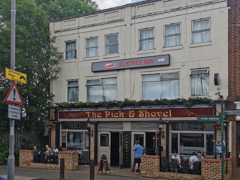 Pick & Shovel at Borehamwood. (Pub, External). Published on 17-05-2024