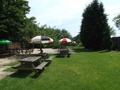 Back Garden. (Pub, External, Garden). Published on 01-01-1970