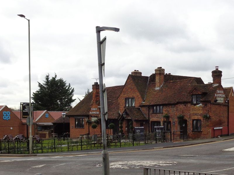 Three Hammers, Chiswell Green. (Pub, External). Published on 04-02-2018 