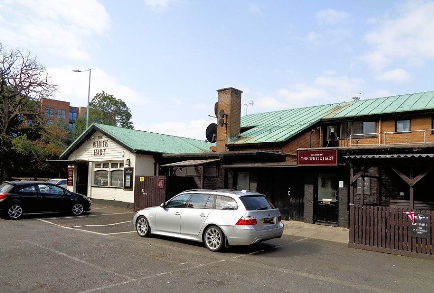 The White Hart at Hatfield. (Pub, External, Key). Published on 18-07-2026