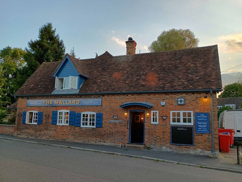 The Mallard at Hatfield. (Pub, External, Key). Published on 15-08-2025