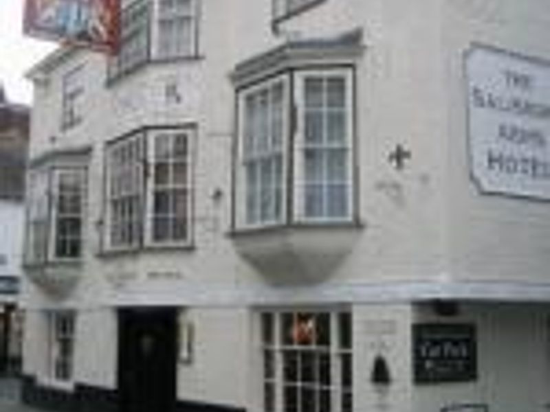 Salisbury Arms Hotel at Hertford. (Pub, External). Published on 01-01-1970 