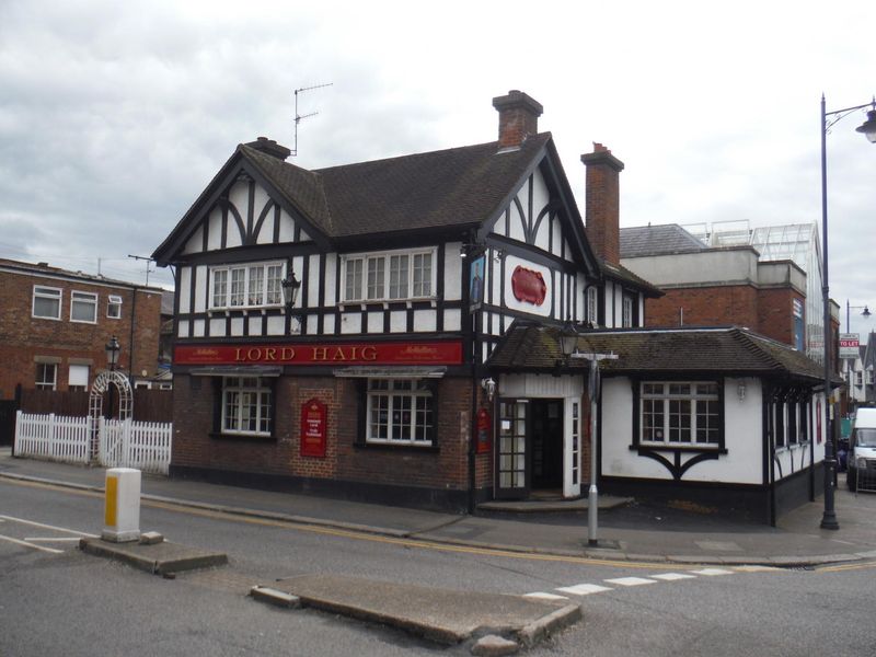 Lord Haig at Hertford. (Pub, External). Published on 04-05-2016 