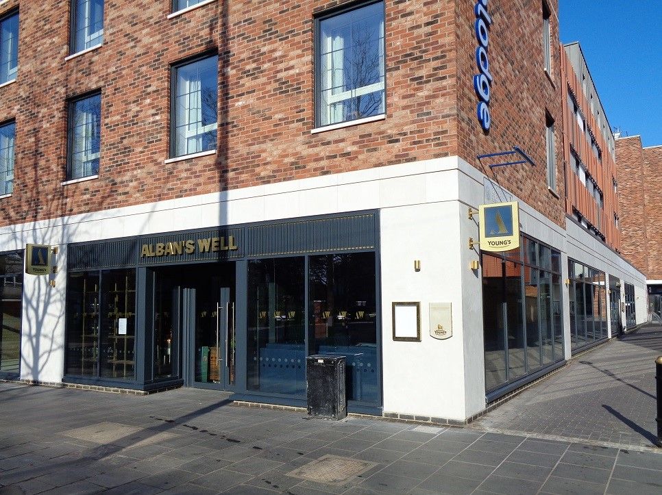 Alban's Well, St. Albans. (Pub, External). Published on 04-04-2021