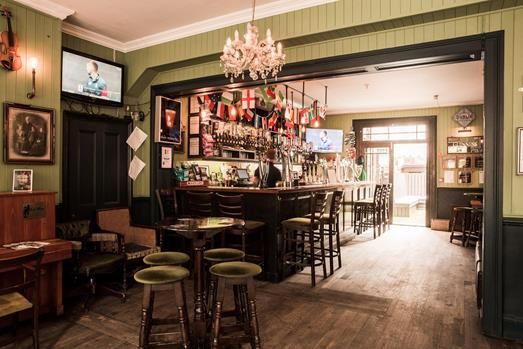 Quiet Man at Hertford. (Pub, Bar, Key). Published on 01-01-1970