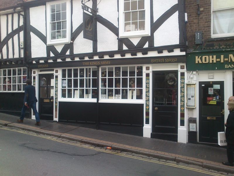 Kings Arms at St Albans. (Pub, External). Published on 02-05-2015 