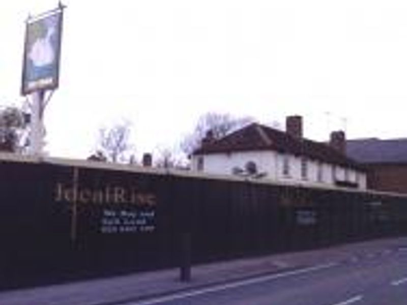 Swan at Park Street. (Pub). Published on 01-01-1970
