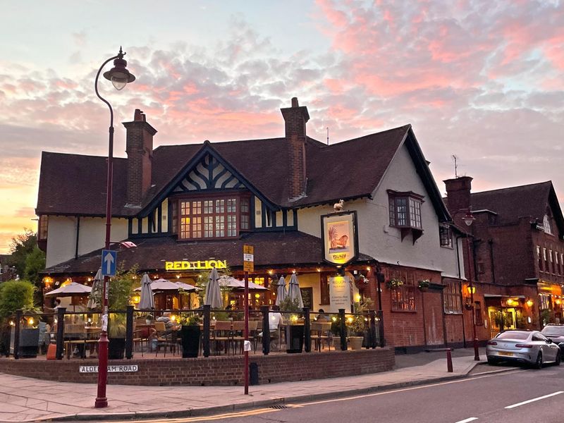 Red Lion Hotel, Radlett. (Pub, Key). Published on 01-01-1970