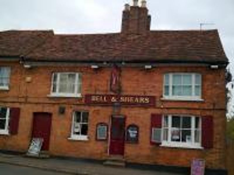 Bell and Shears at Redbourn. (Pub). Published on 01-01-1970