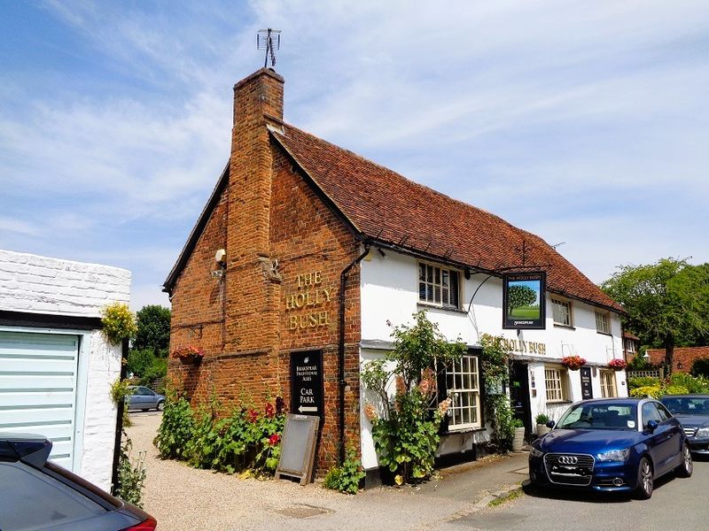 Hollybush at Redbourn. (Pub, External, Key). Published on 03-07-2025
