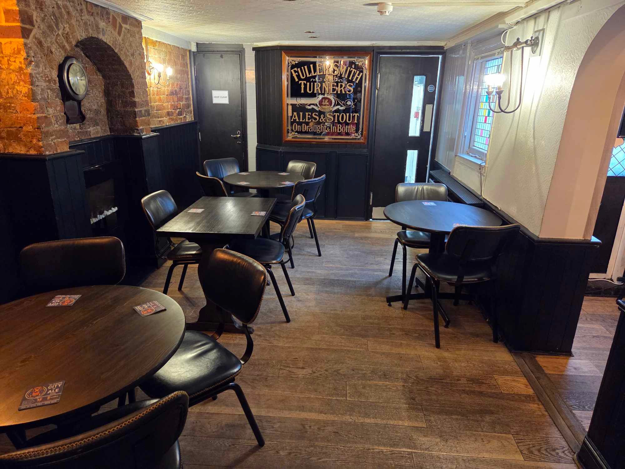 Inside The Garibaldi in St Albans. (Pub, Bar). Published on 20-04-2026