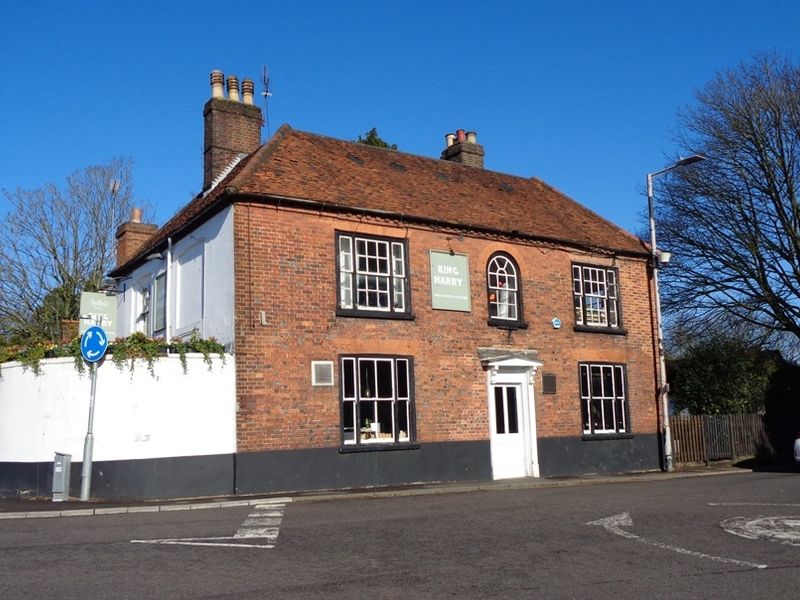 King Harry at St Albans. (Pub, External). Published on 01-01-1970 