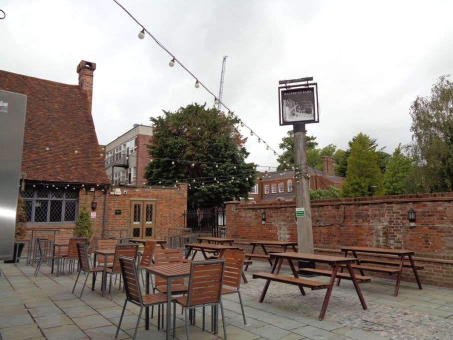 Waterend Barn at St Albans. (Pub, External, Garden). Published on 02-07-2020