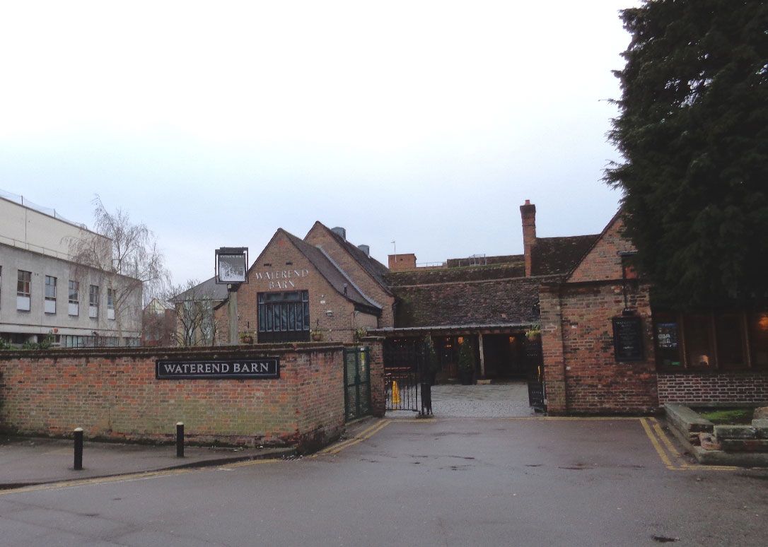 Waterend Barn at St Albans. (Pub, External). Published on 01-01-2018