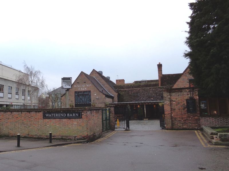 Waterend Barn at St Albans. (Pub, External). Published on 01-01-2018