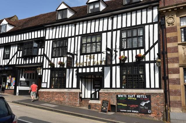 White Hart Hotel. (Pub, External, Key). Published on 01-01-1970