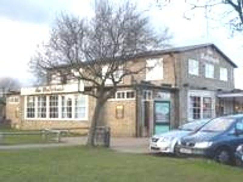 Hollybush at Welwyn Garden City. (Pub). Published on 01-01-1970