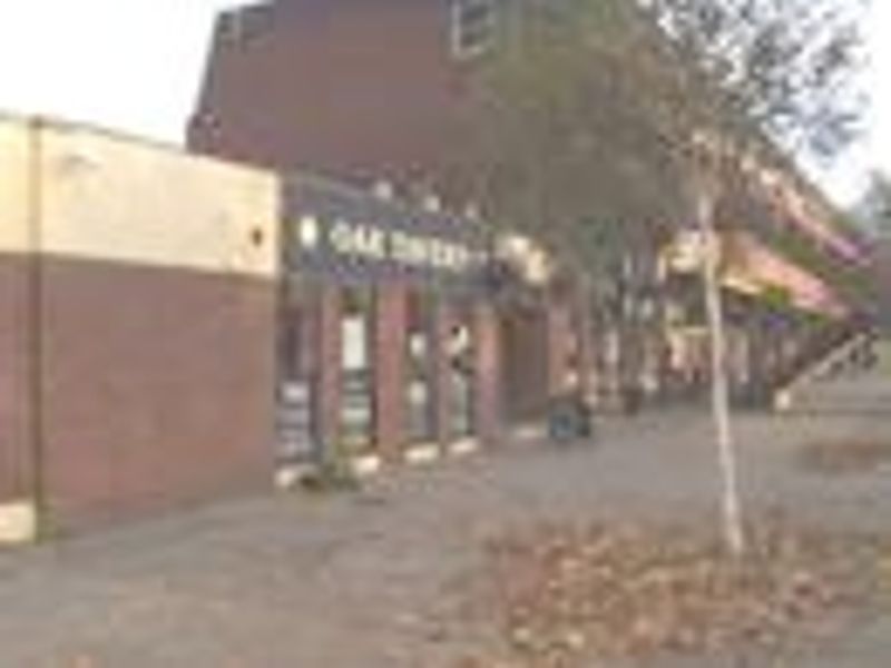 Oak Tavern at Welwyn Garden City. (Pub). Published on 01-01-1970