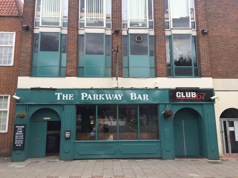The Parkway Inn, Welwyn Garden City. (Pub, External, Key). Published on 16-07-2016