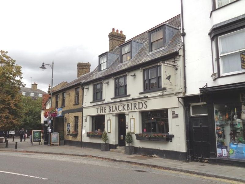 Blackbirds at Hertford. (Pub, External, Key). Published on 01-01-1970