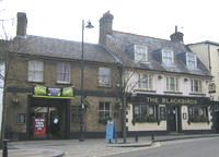 Blackbirds at Hertford. (Pub, External). Published on 01-01-1970