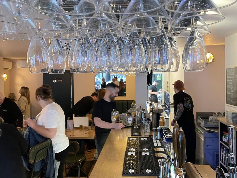 Dark Horse main bar. (Pub, Bar). Published on 10-05-2022 