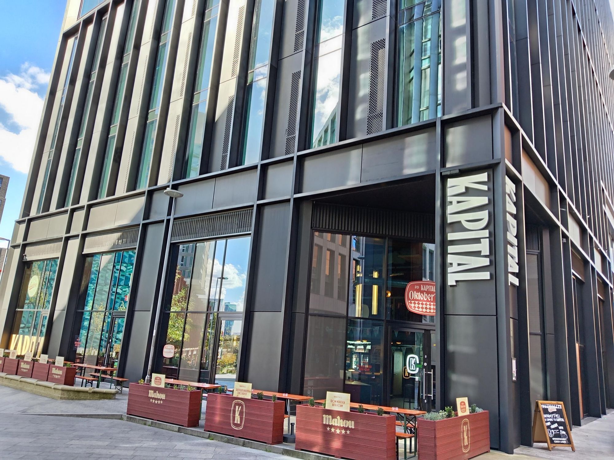 (Pub, External, Key). Published on 22-10-2025