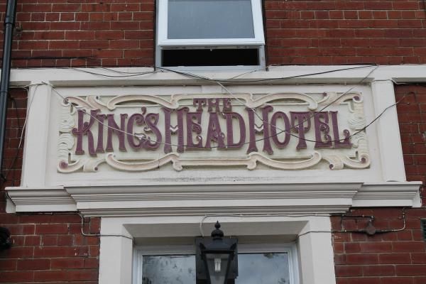 Remaining plasterwork, after closure. (External, Sign). Published on 30-07-2015