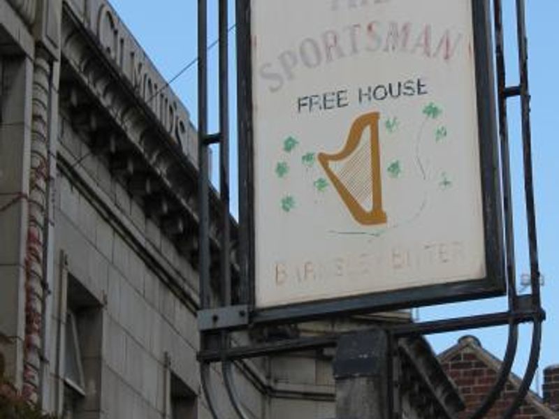 Pub sign at the Sportsman. (Sign). Published on 31-08-2014 