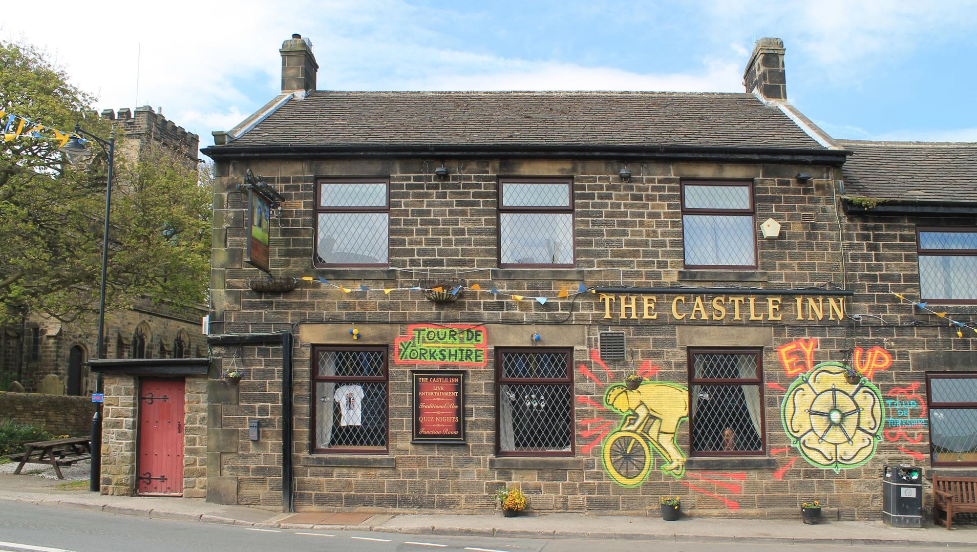 Tour de Yorkshire 2017. (Pub, External). Published on 03-05-2017
