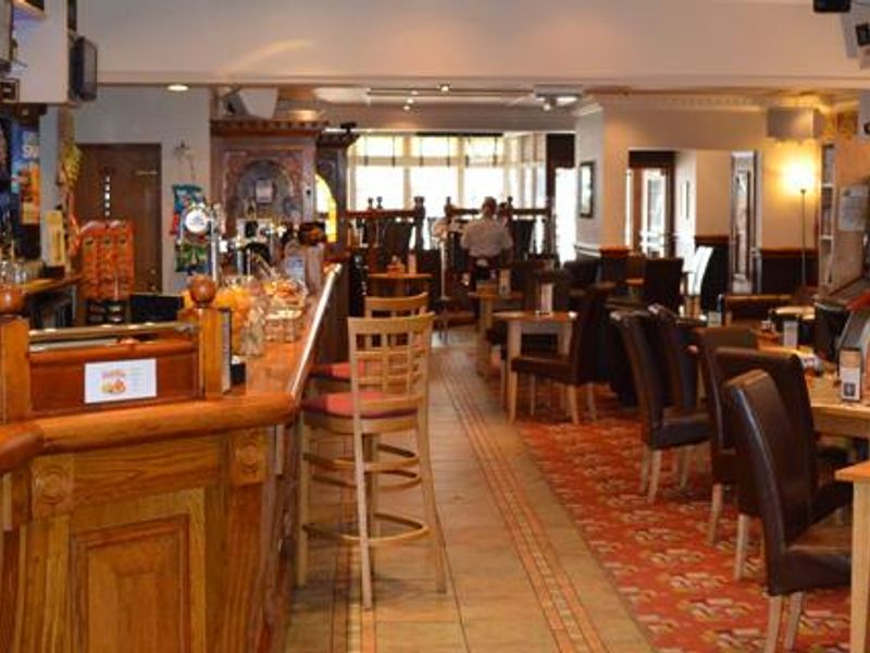 (Pub, Bar). Published on 14-03-2017