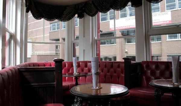the bow of the pub. Published on 08-09-2015