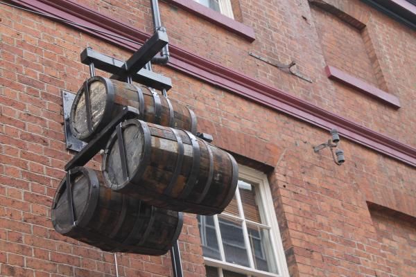 The Three tuns!. (Sign). Published on 08-09-2015