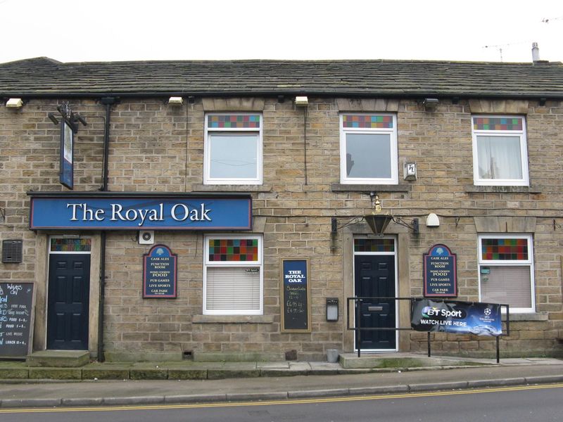 Royal Oak in 2012. (Pub, External). Published on 12-03-2017 